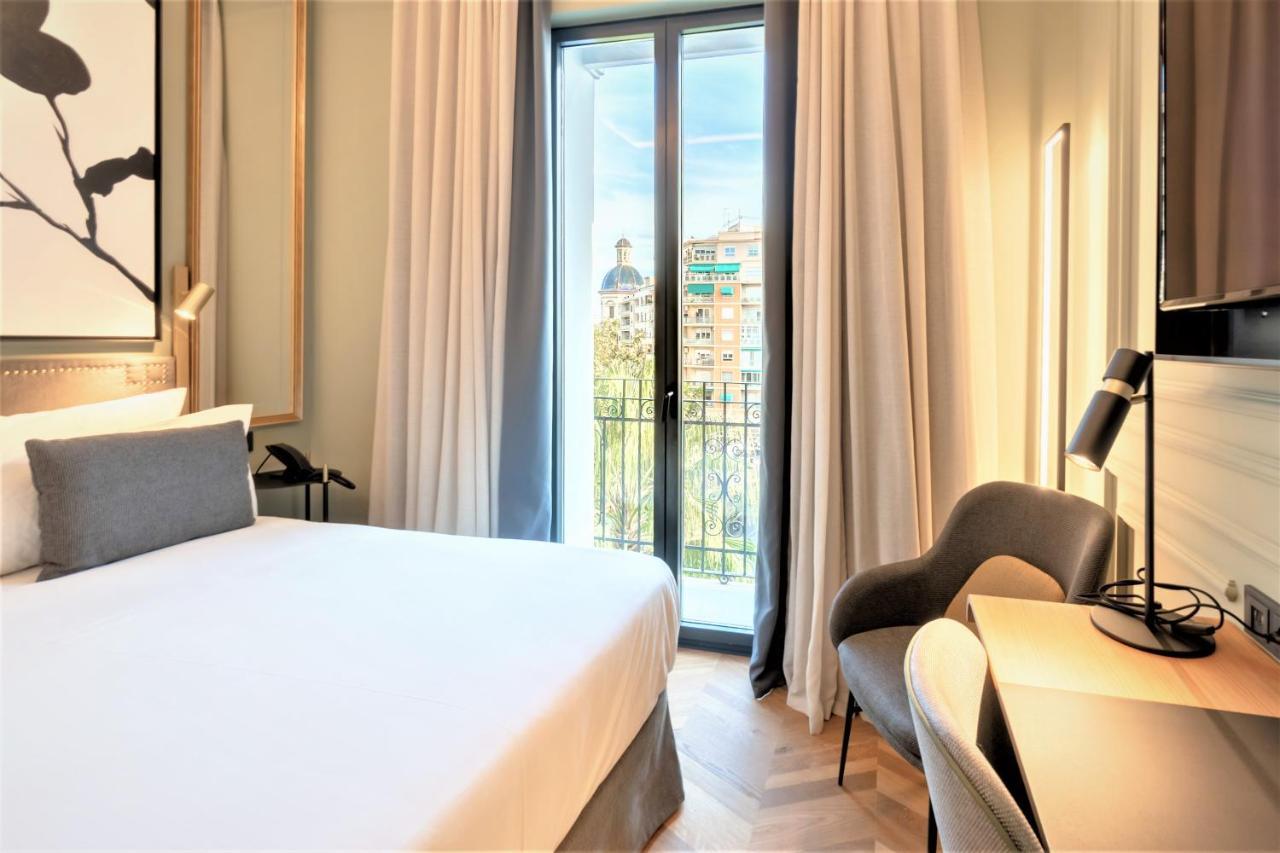 L&H Gran Via Valencia Otel Dış mekan fotoğraf